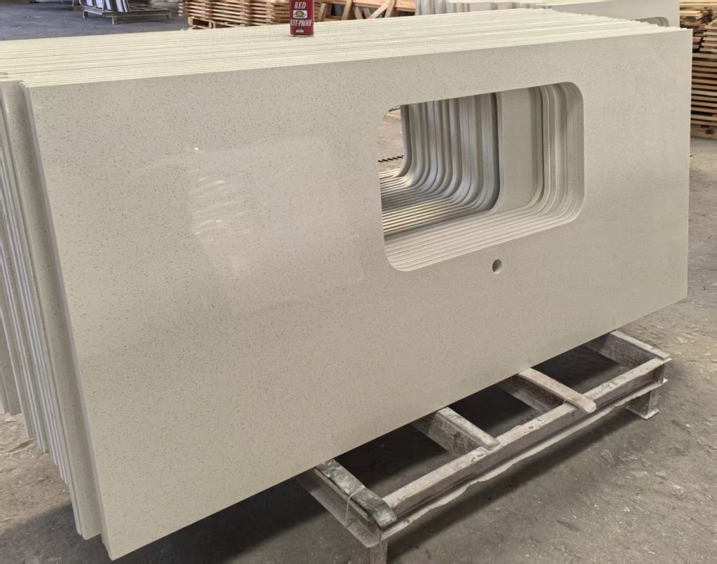 Tops Quartz White Cutout